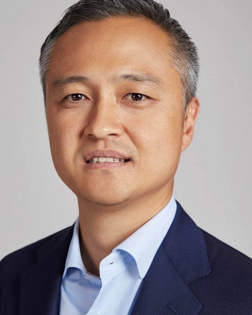 Portrait of Vision Fund Partner, Chief of Staff and Head of CEO Office, Yosuke Sasaki